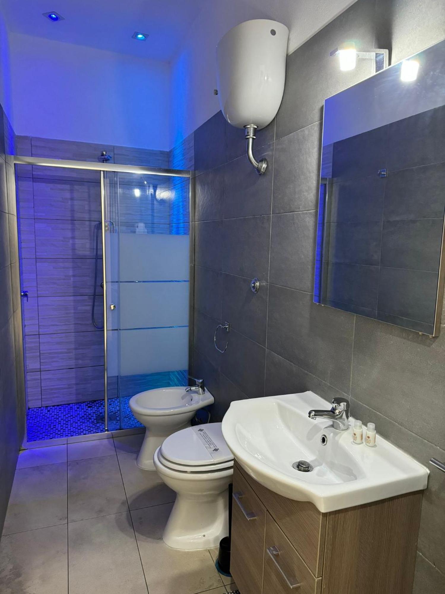 Toledo Terminal Center Apartment Napoli Ngoại thất bức ảnh